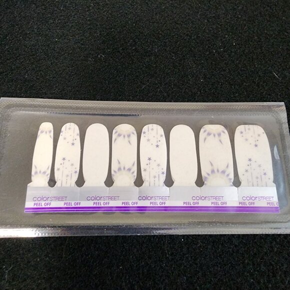 Color Street Nail Color Strips - Picture 1 of 2